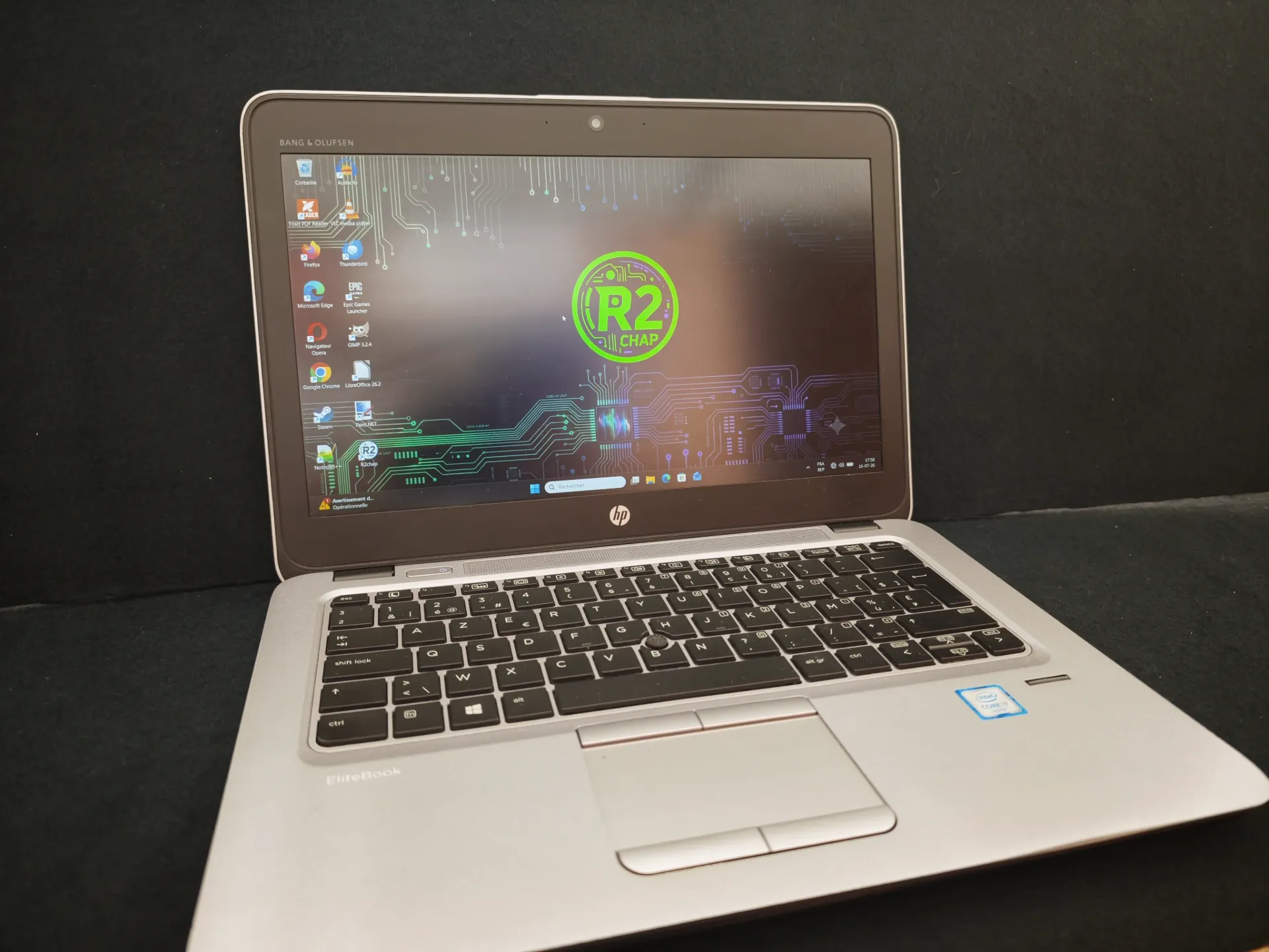 HP EliteBook 820 G3 - Intel Core i7 / 8 Go RAM / SSD NVMe 250 Go / Windows 11