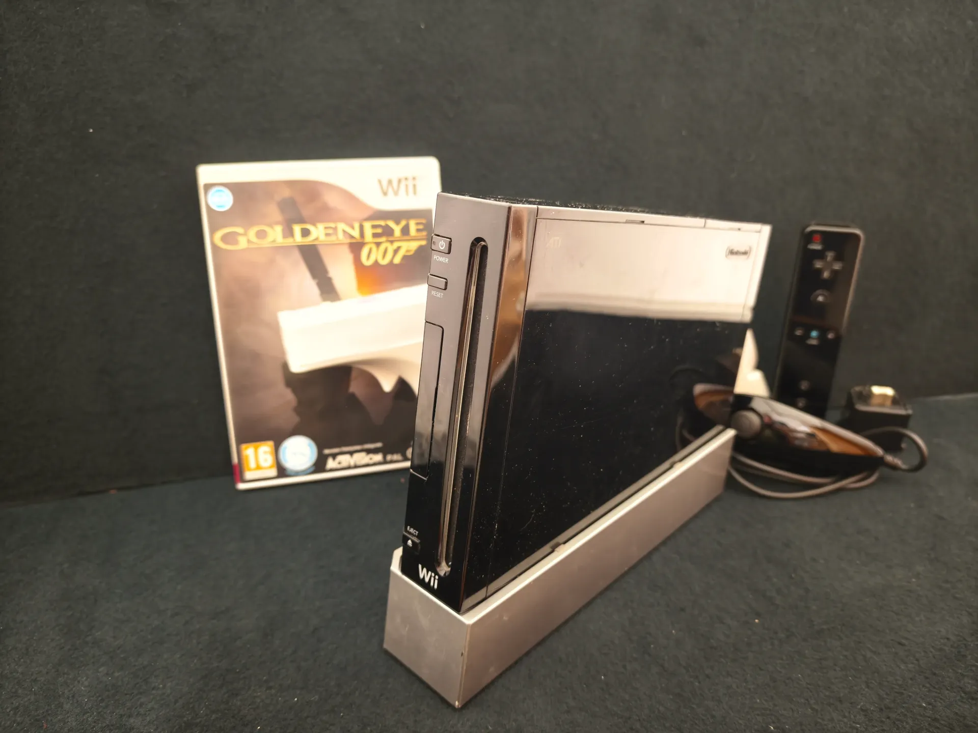 [PACK] Nintendo Wii Noir (1er Gen)